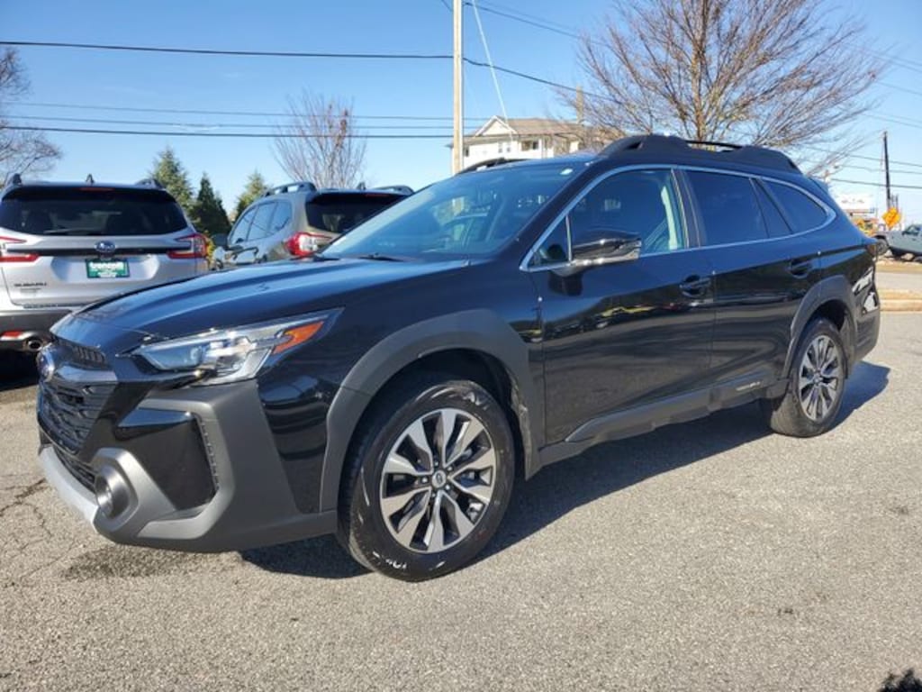Used 2025 Subaru Outback Limited SUV