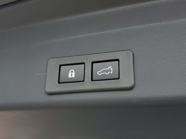 2026 Subaru Ascent Limited Bronze Edition - Photo 16