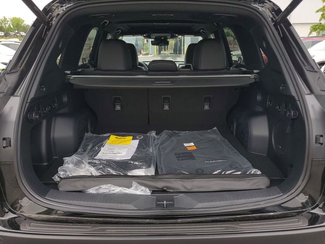 2026 Subaru Forester Touring - Photo 10