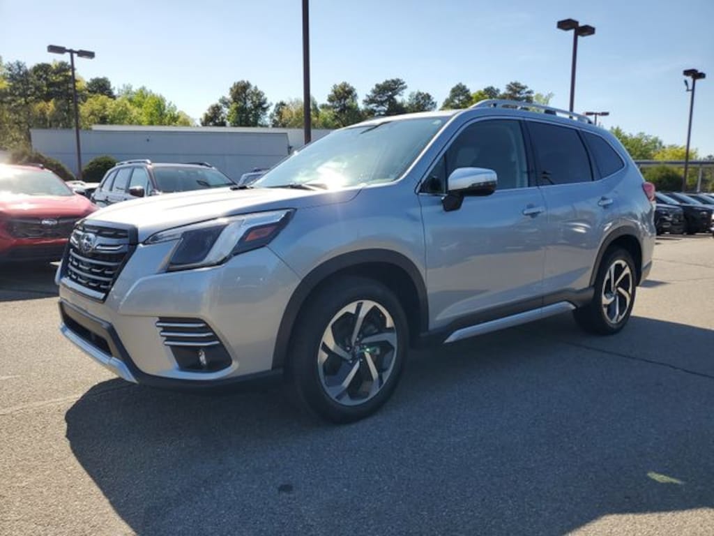 Used 2022 Subaru Forester Touring SUV
