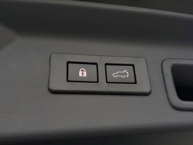2026 Subaru Forester Touring - Photo 11
