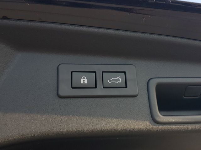 2026 Subaru Outback Touring XT - Photo 10