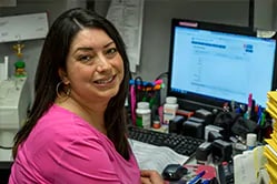 Staff member Jessica Cepeda from ID_5d3bf2a4b8f9
