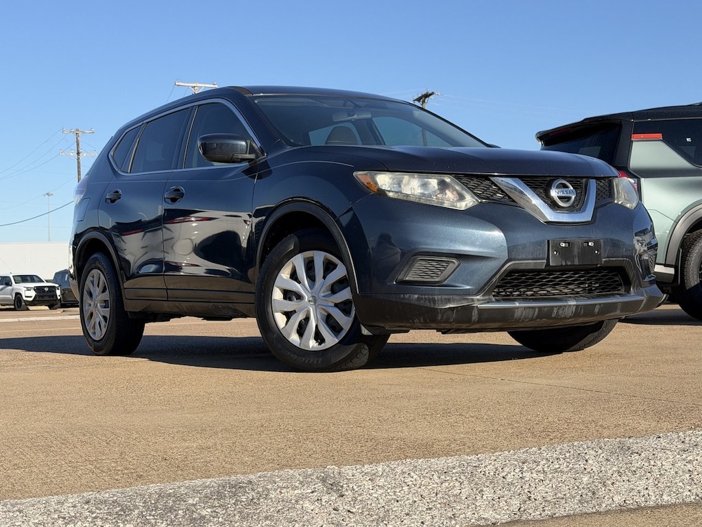 Used 2016 Nissan Rogue S SUV