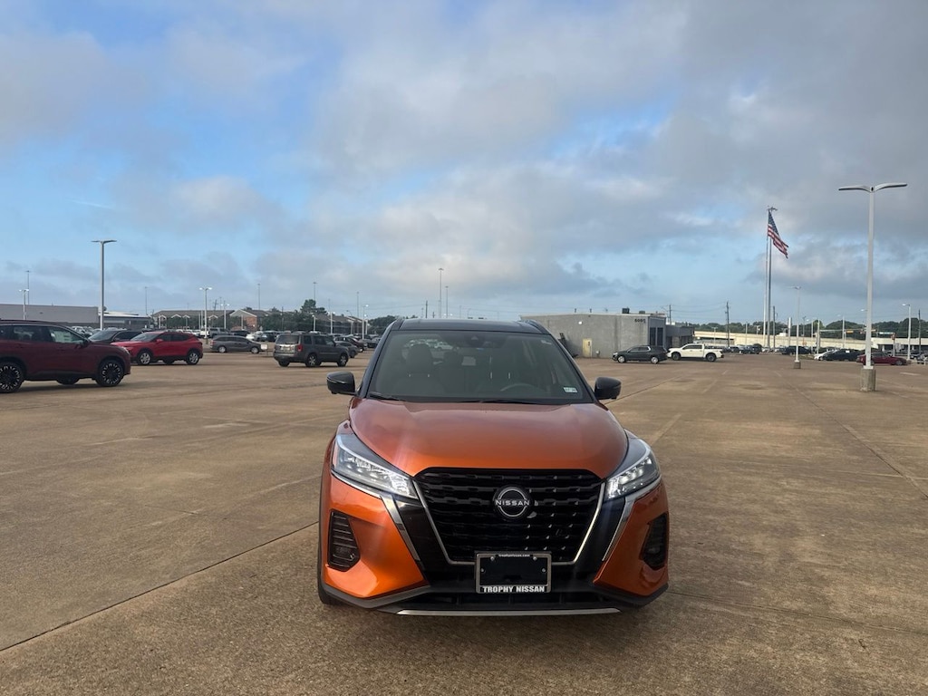 Certified 2023 Nissan