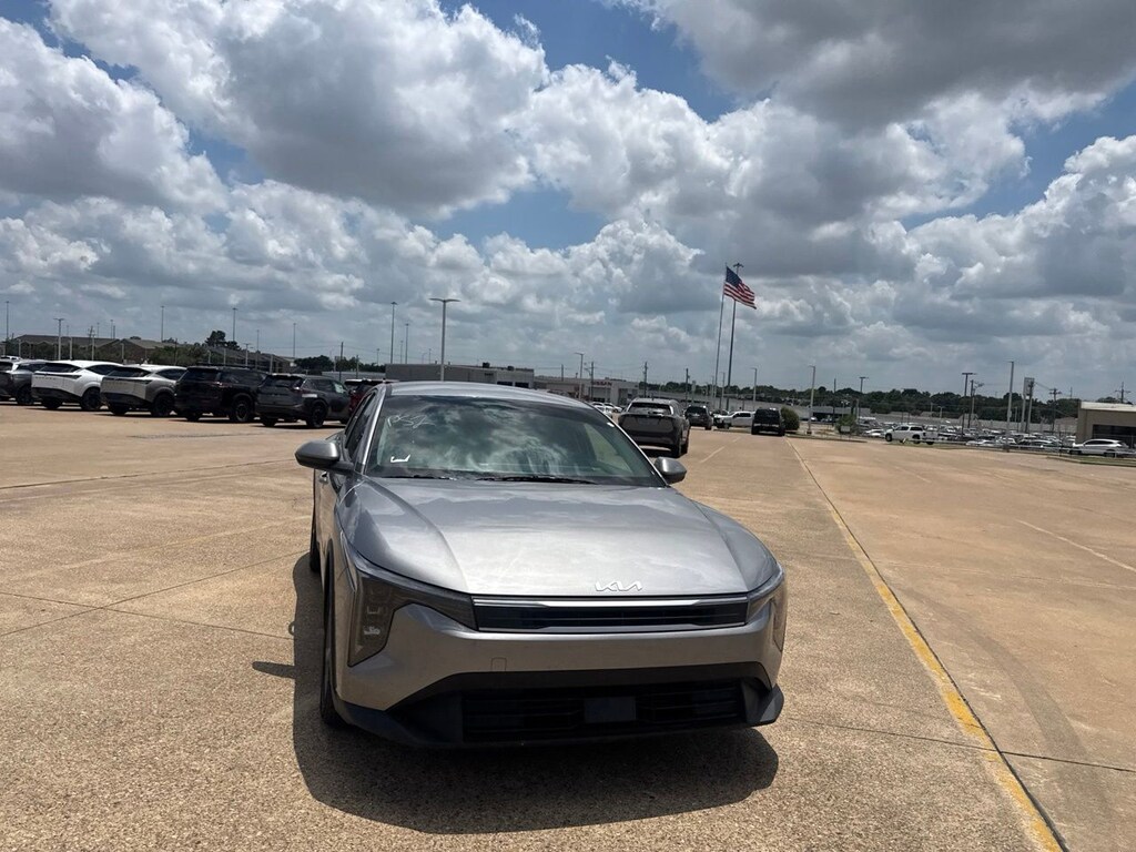Used 2025 Kia