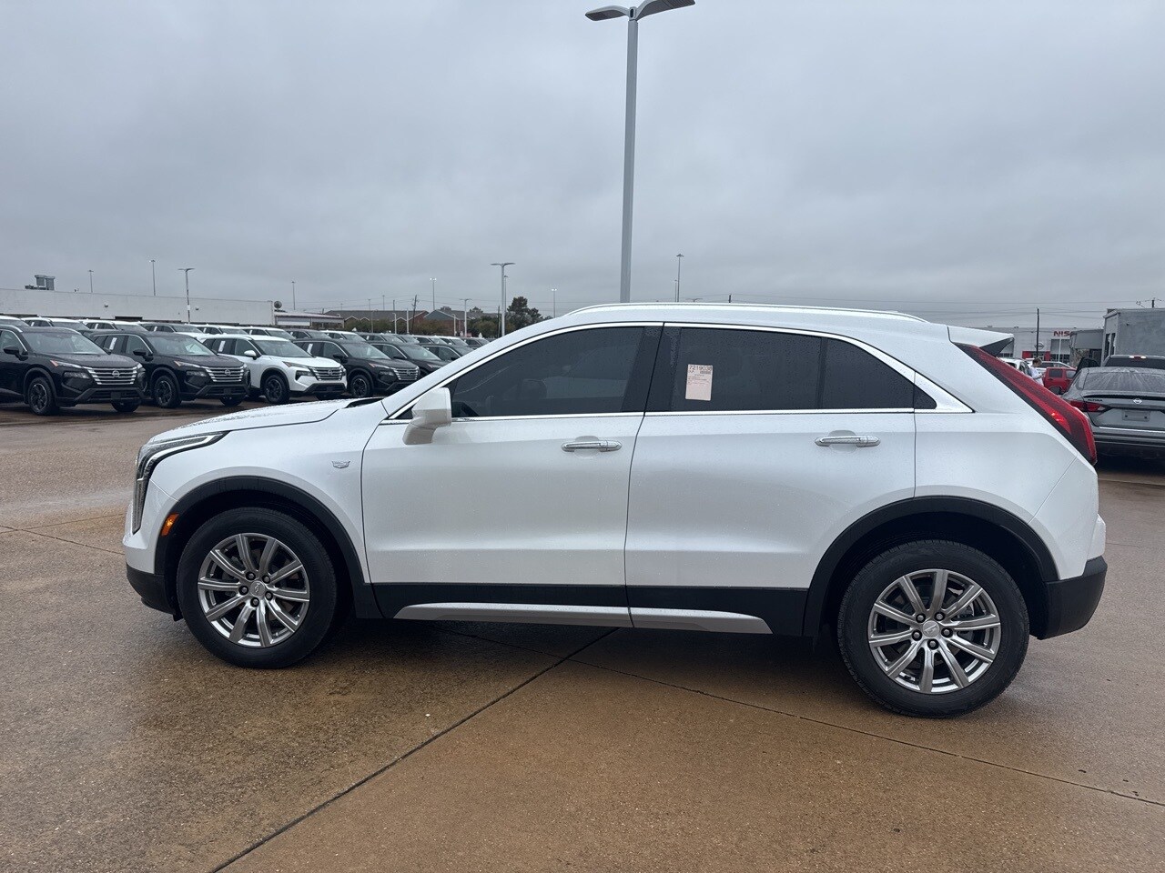 2020 Cadillac XT4 Premium Luxury photo 3