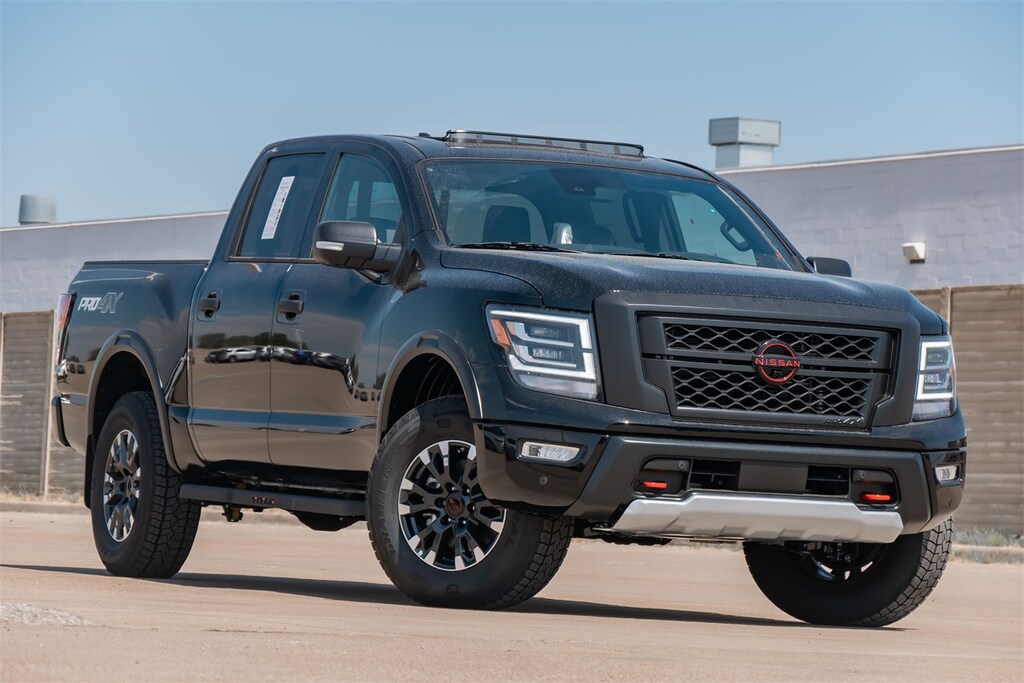 New 2024 Nissan Titan PRO4X For Sale in Mesquite TX RN111229