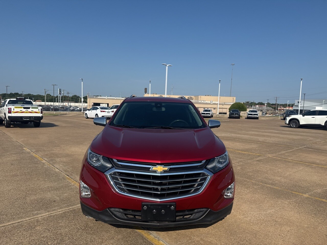 2021 Chevrolet Equinox Premier photo 2