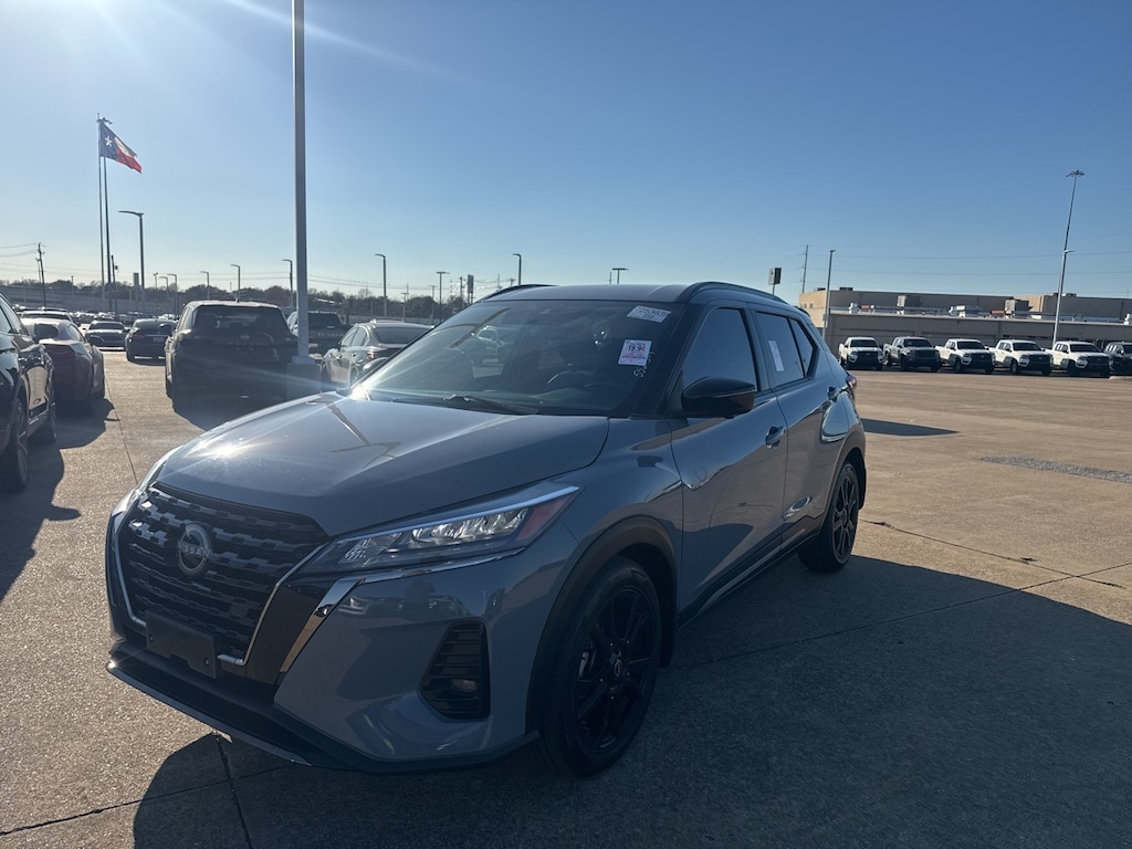 Used 2023 Nissan Kicks SR SUV