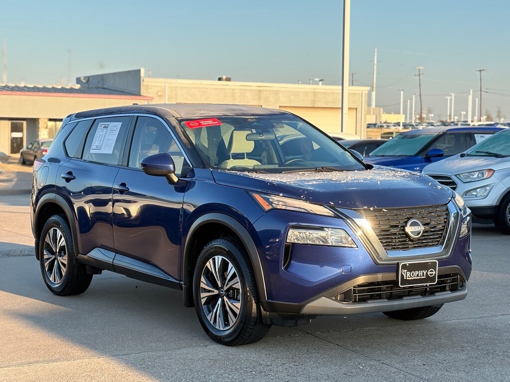 Used 2022 Nissan