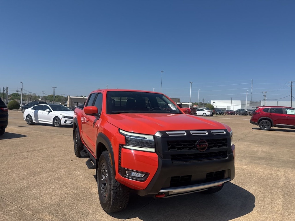 Certified 2025 Nissan Frontier PRO-4X Truck