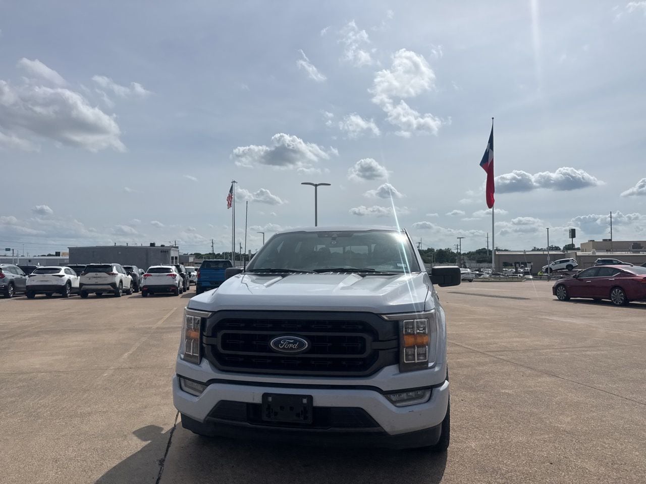 View vehicle photo 6