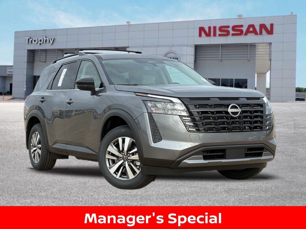 2026 Nissan Pathfinder SL SUV
