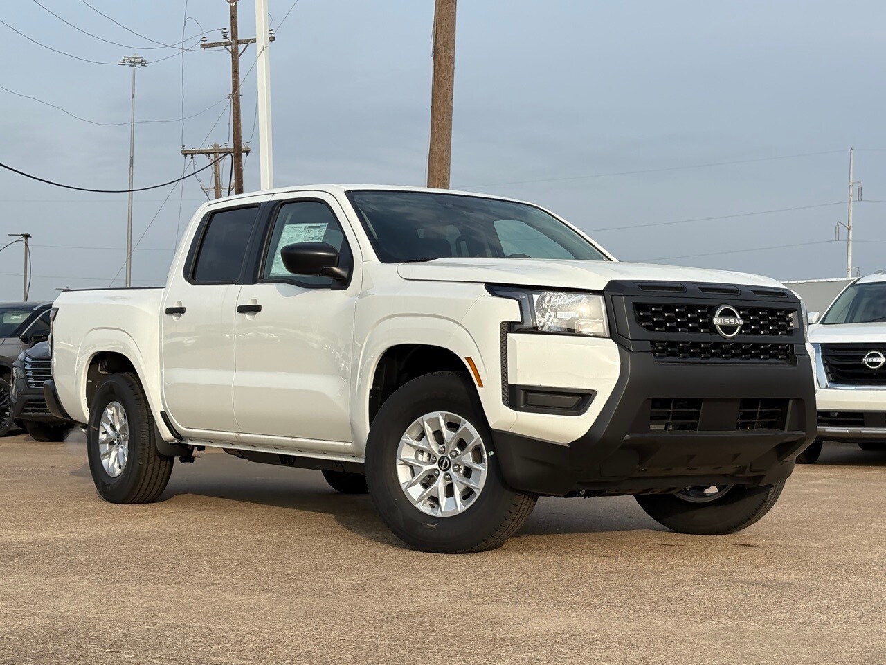 2025 Nissan Frontier S photo 3