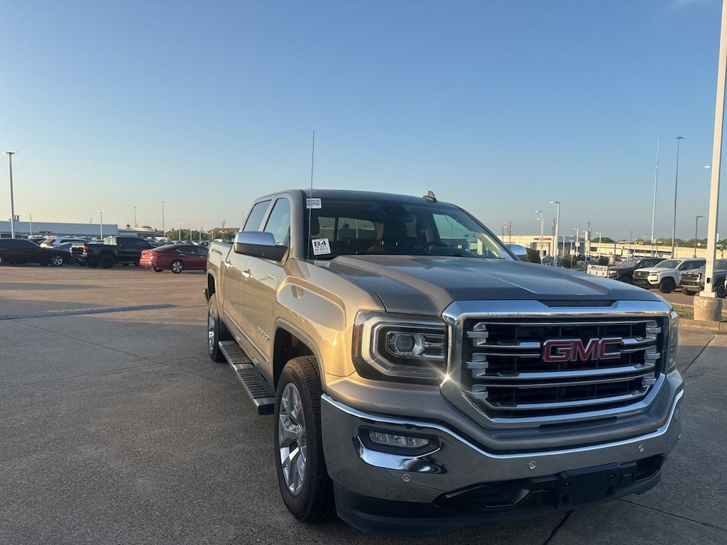 Used 2017 GMC