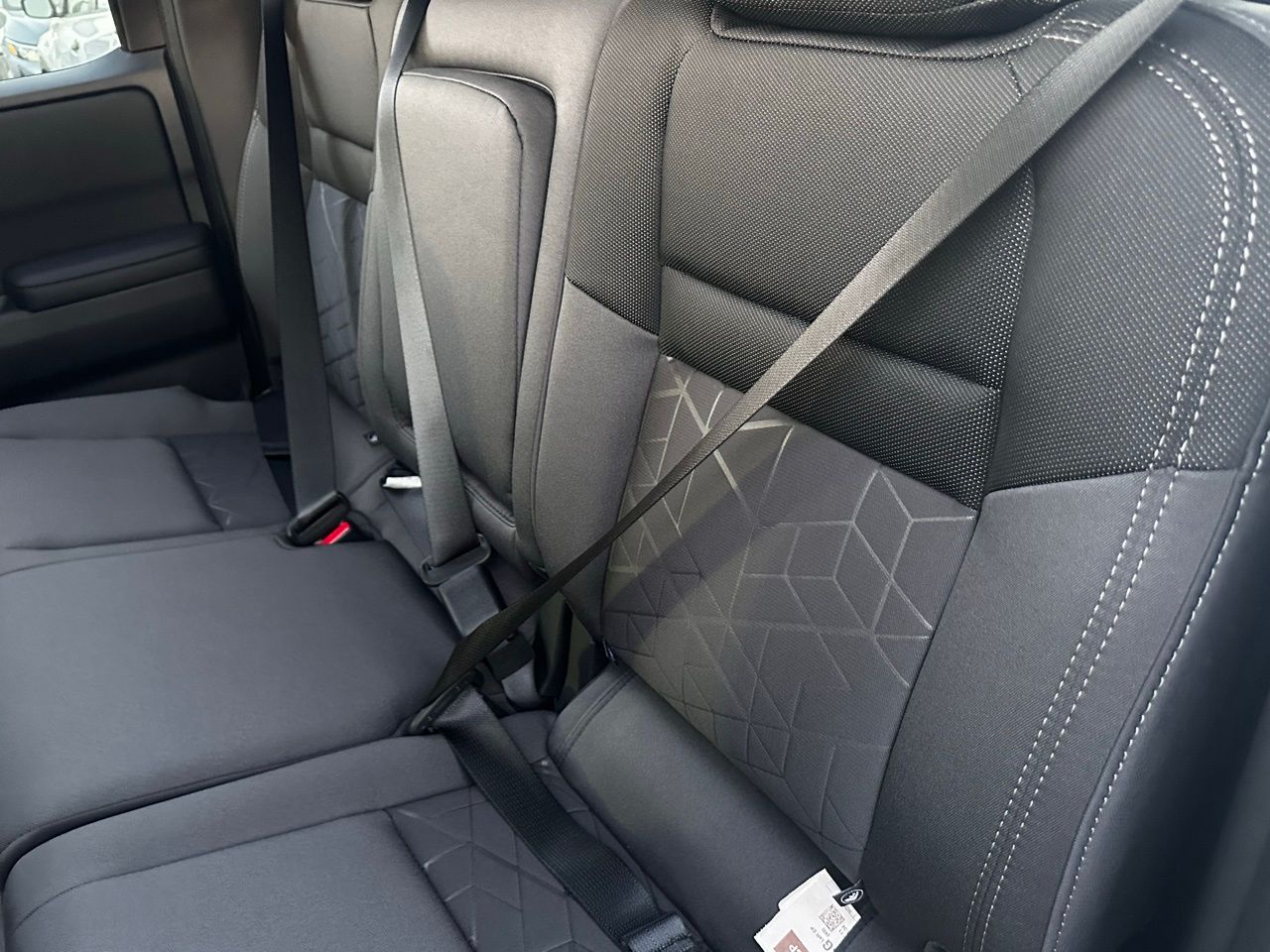 2026 Nissan Frontier SV - Photo 21