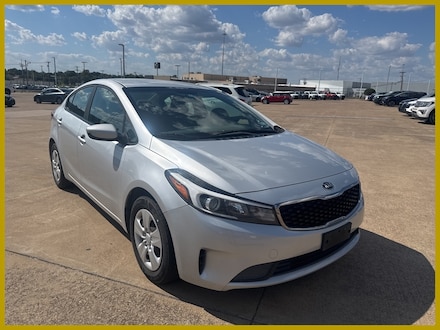 2017 Kia Forte LX Sedan