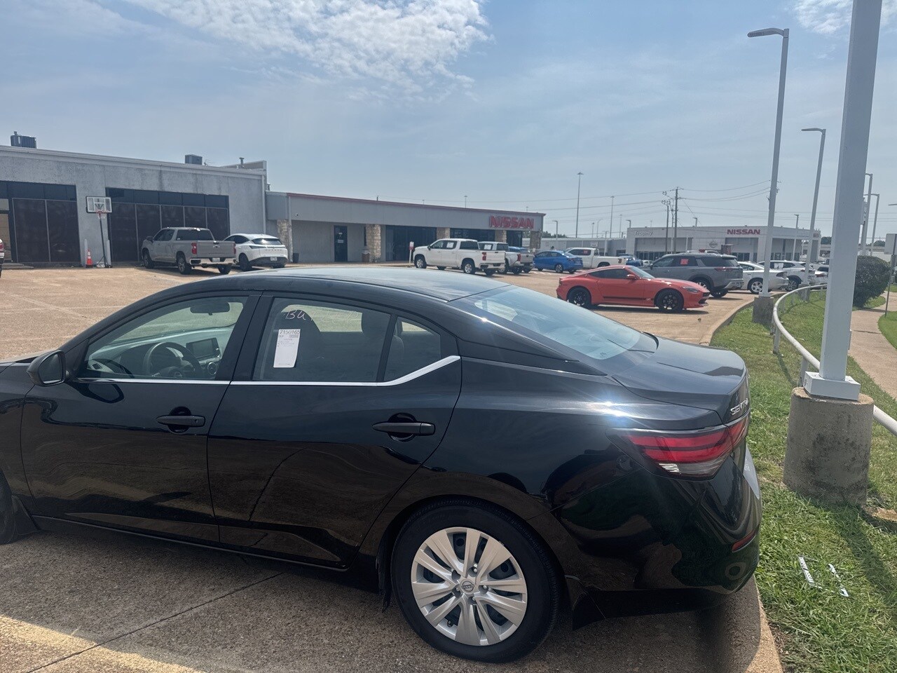 2025 Nissan Sentra S photo 4
