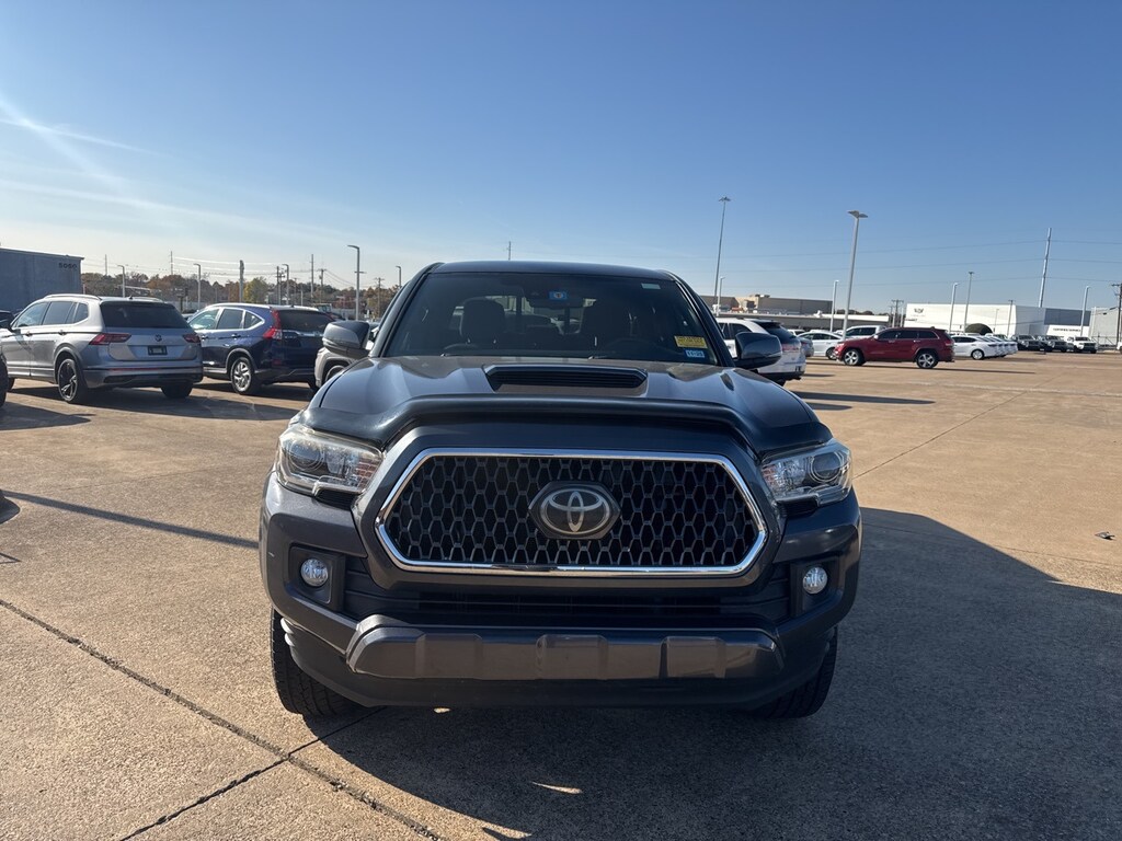 Used 2018 Toyota Tacoma TRD Sport Truck