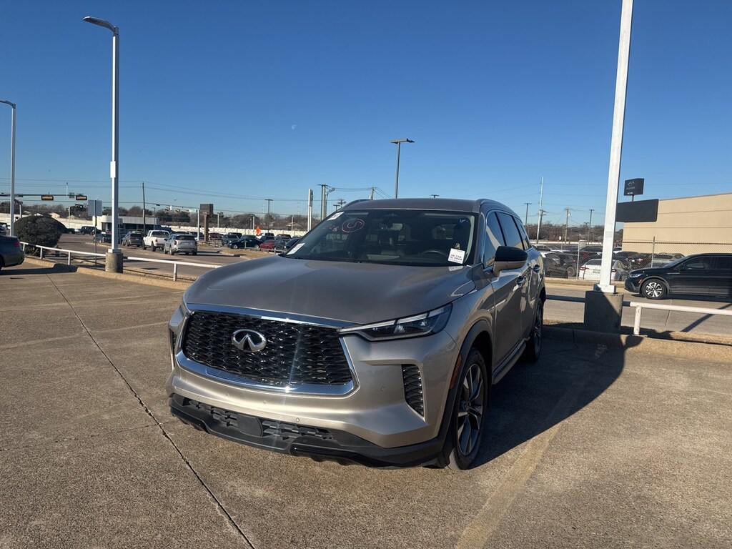 Used 2024 INFINITI QX60 Luxe SUV
