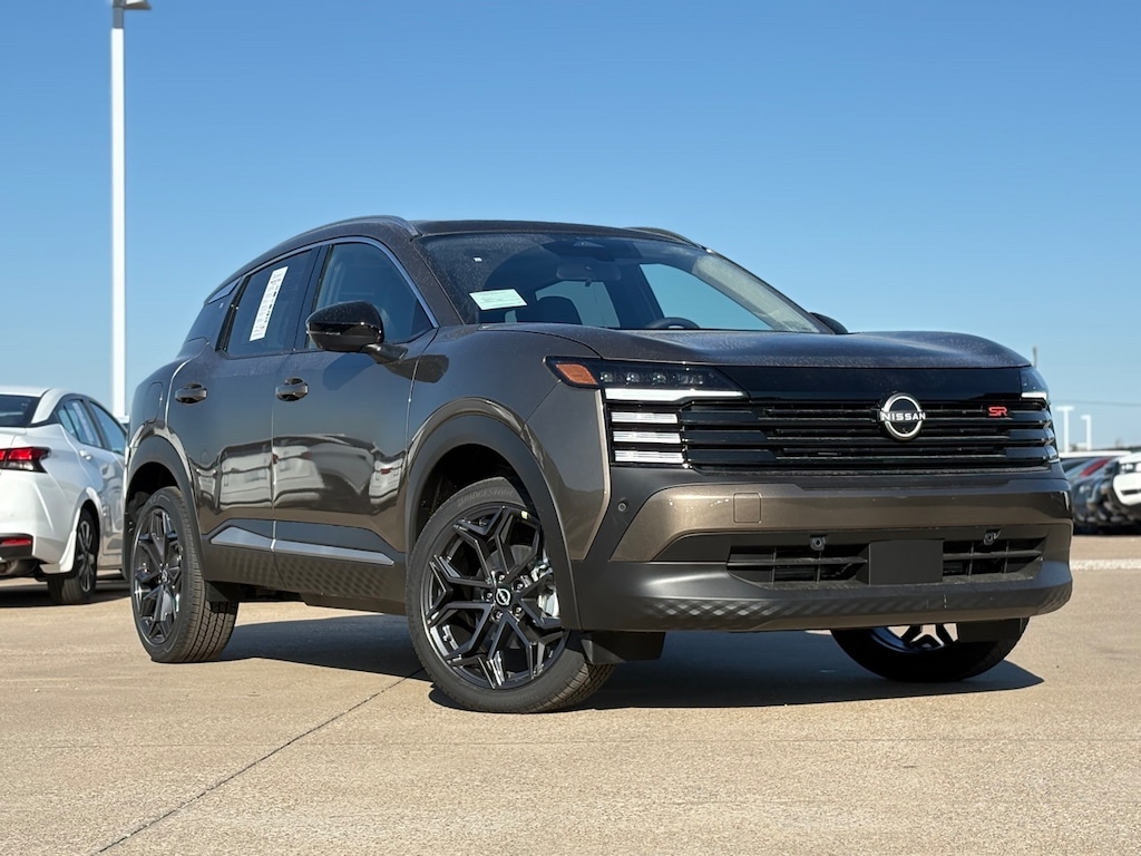 New 2026 Nissan Kicks SR SUV