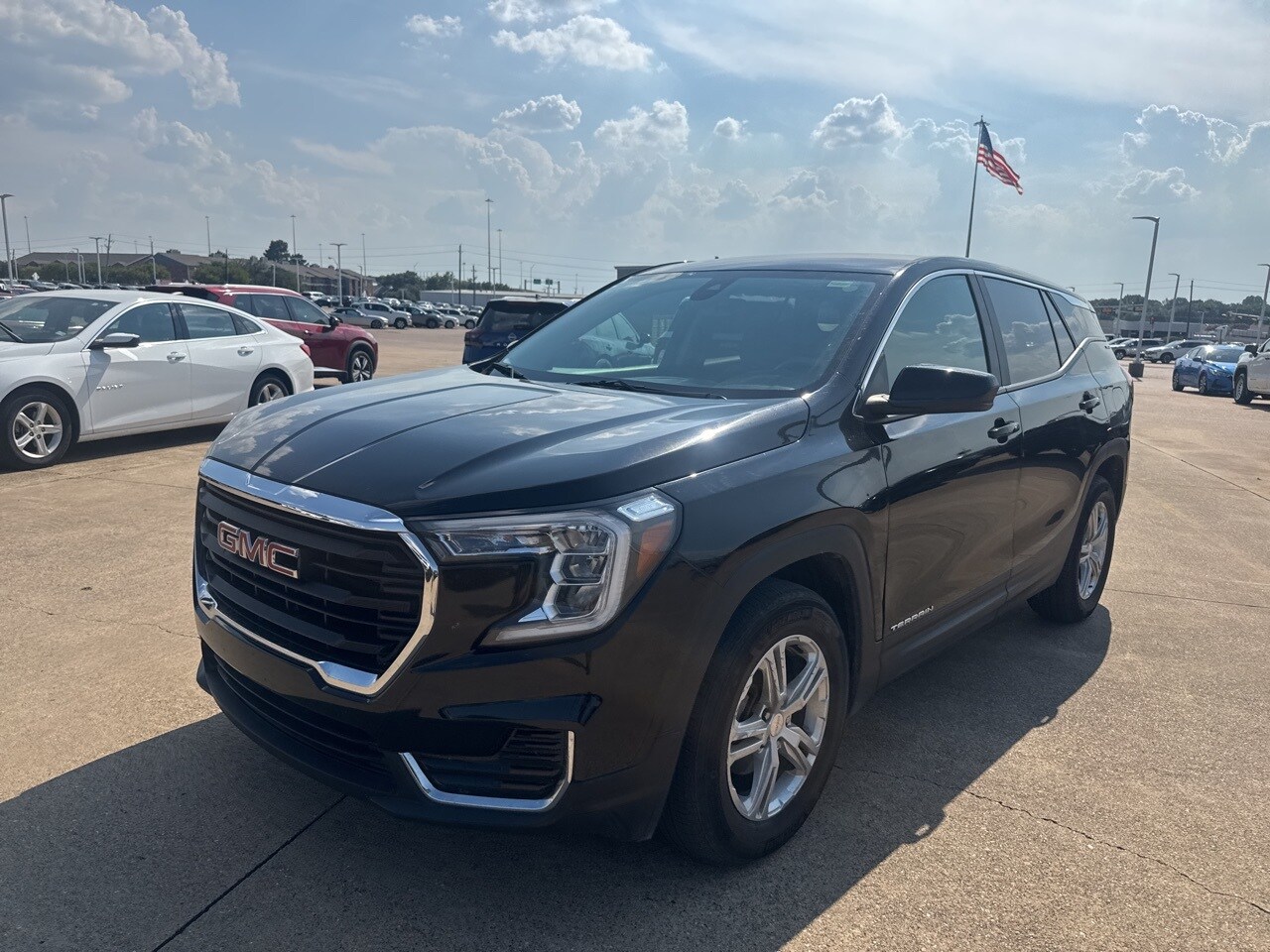 2024 Gmc Terrain SLE photo 3