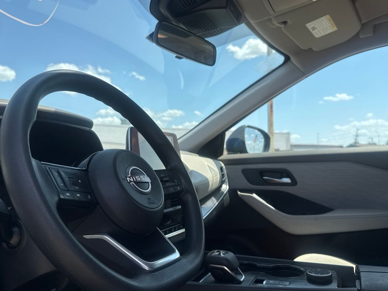 2023 Nissan Rogue SV - Photo 37