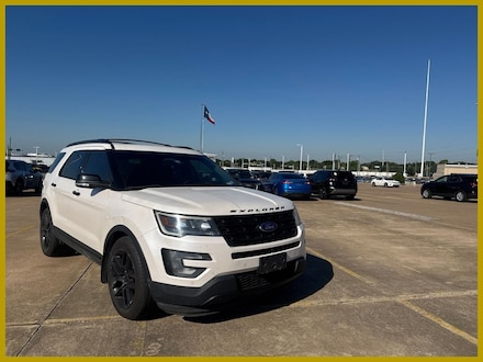 2016 Ford Explorer Sport SUV