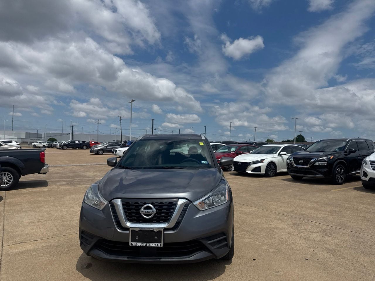 Used 2020 Nissan Kicks SV with VIN 3N1CP5CV8LL504979 for sale in Mesquite, TX