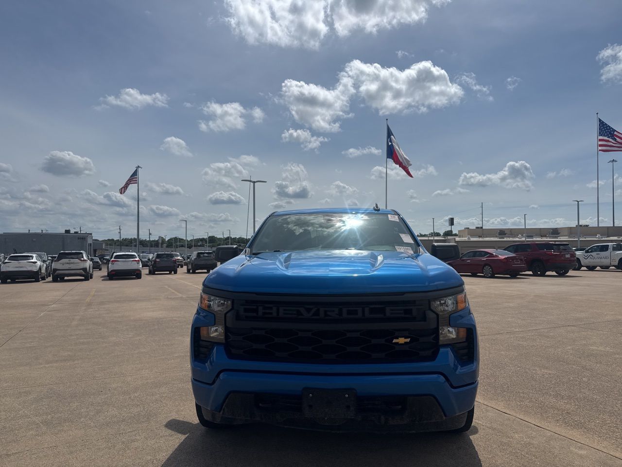 View vehicle photo 5