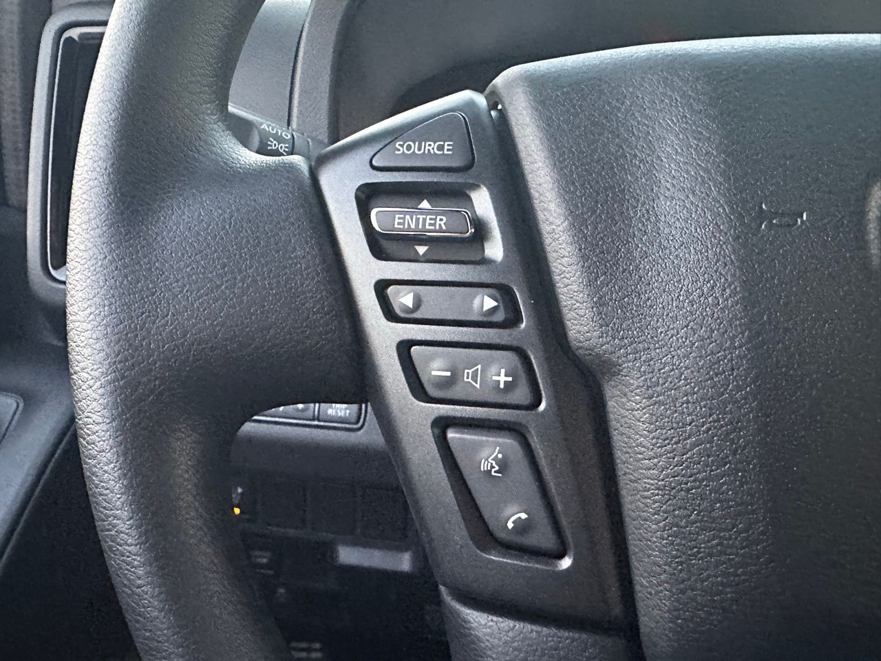 2026 Nissan Frontier SV - Photo 15