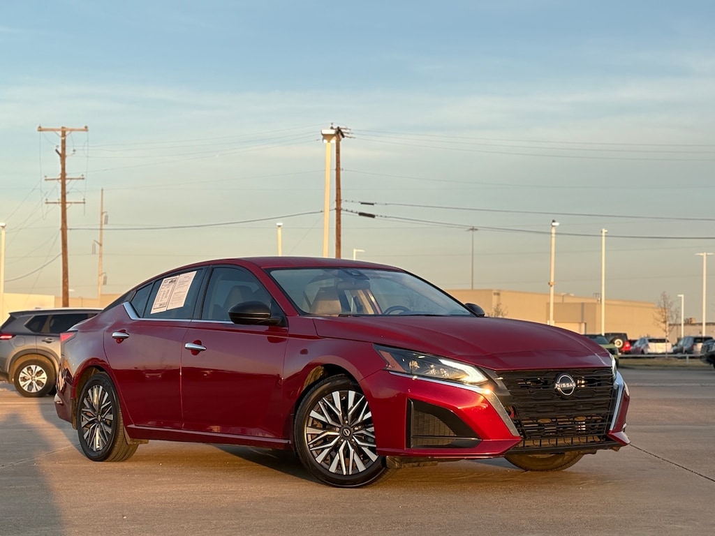 Certified 2024 Nissan