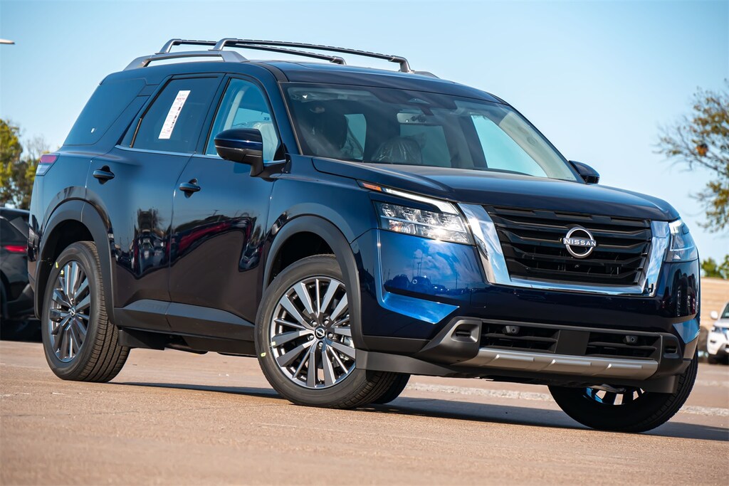 New 2024 Nissan Pathfinder SL For Sale in Mesquite TX RC226299
