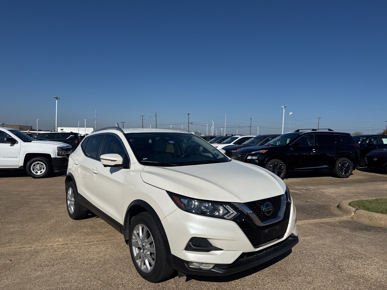 2021 Nissan Rogue Sport SV