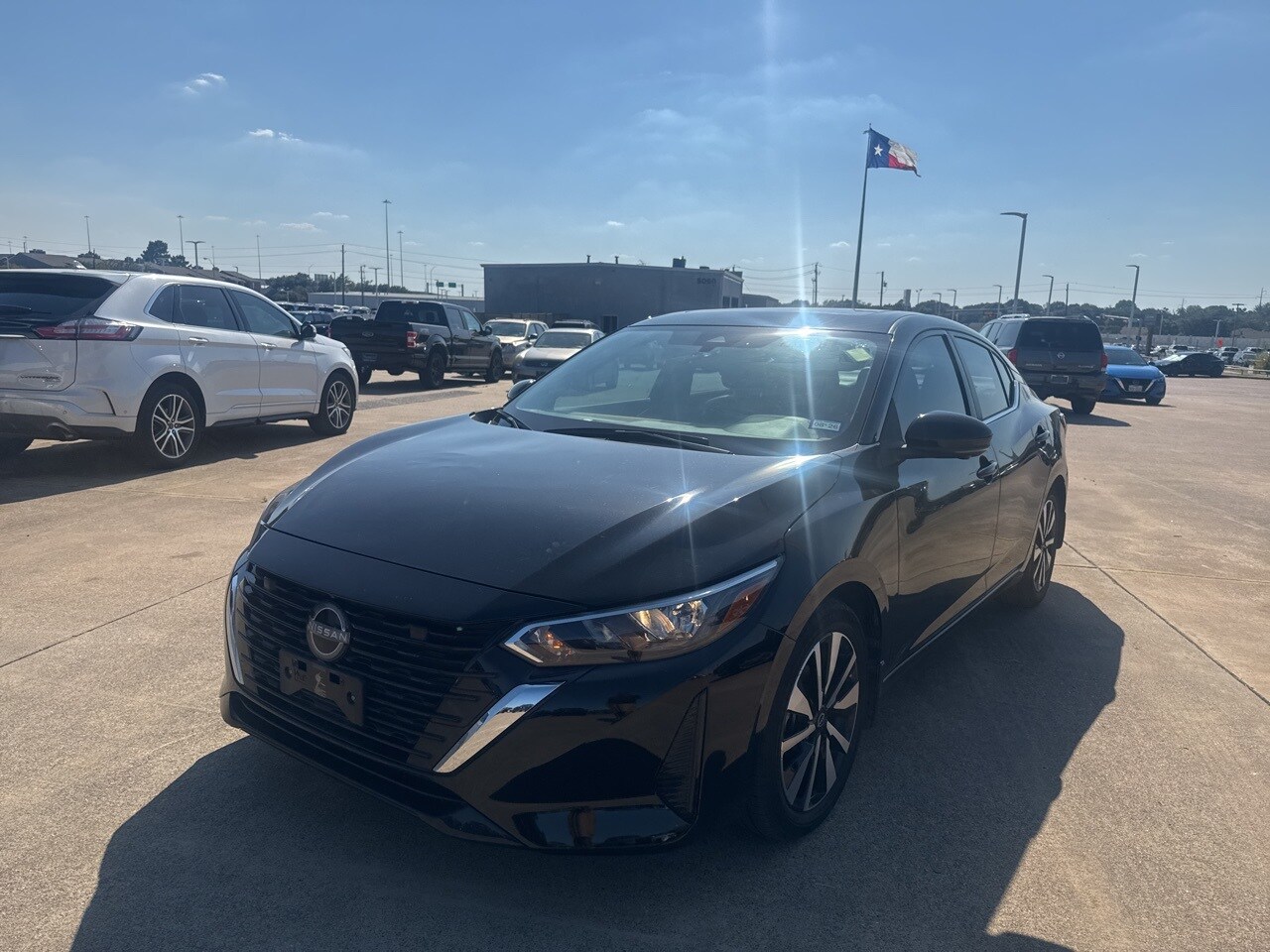 2024 Nissan Sentra SV photo 3