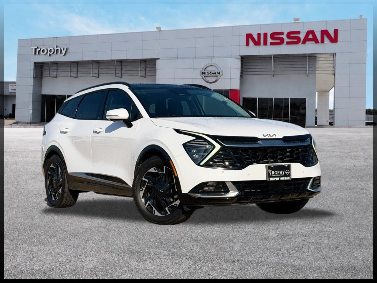 Glacial White Pearl 2023 Kia Sportage SUV / Crossover Front-Wheel Drive 8-Speed Automatic