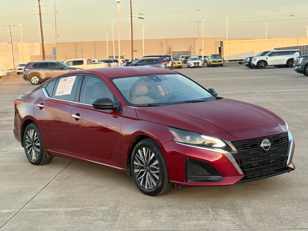 Certified 2024 Nissan