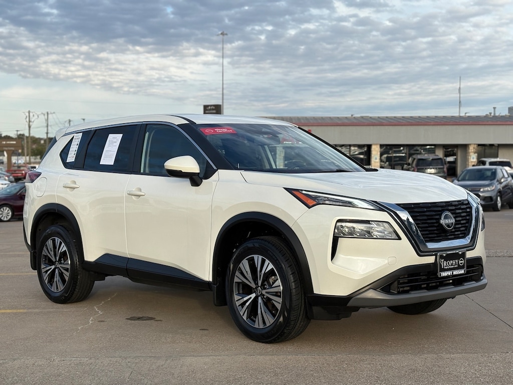 Certified 2023 Nissan