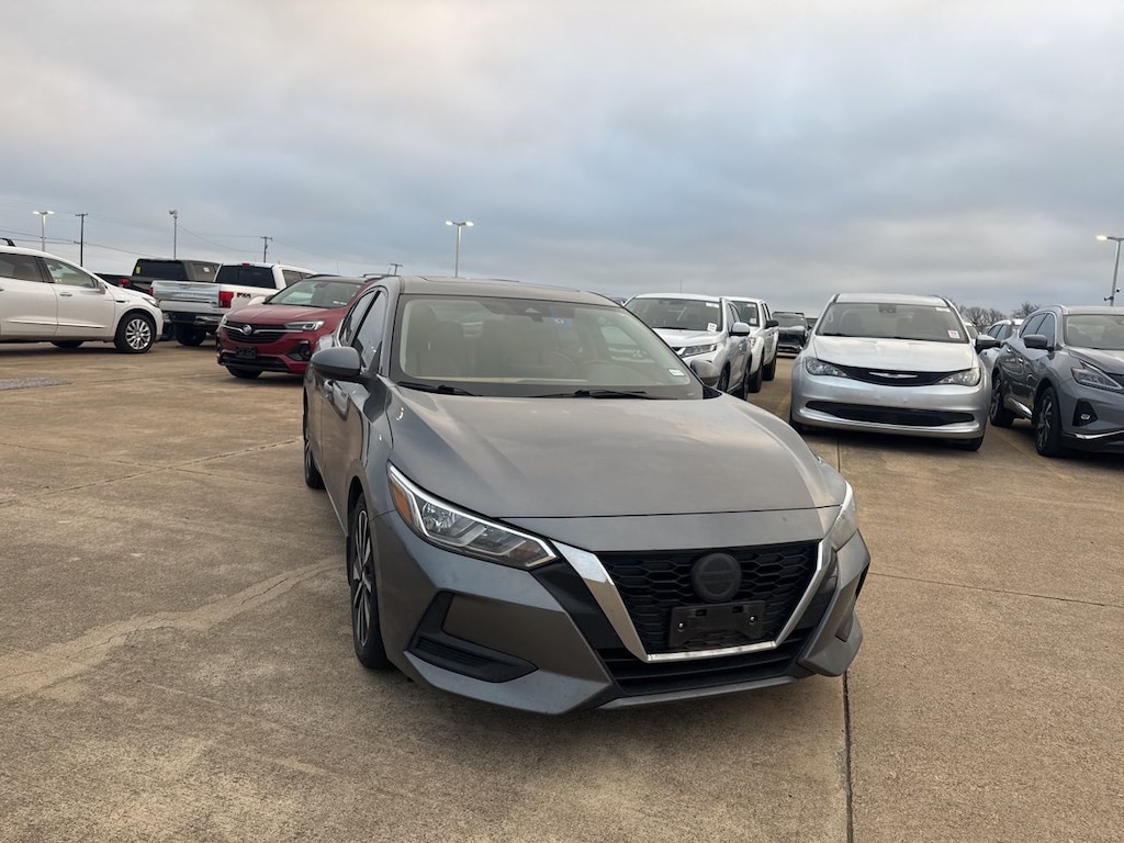 Certified 2022 Nissan