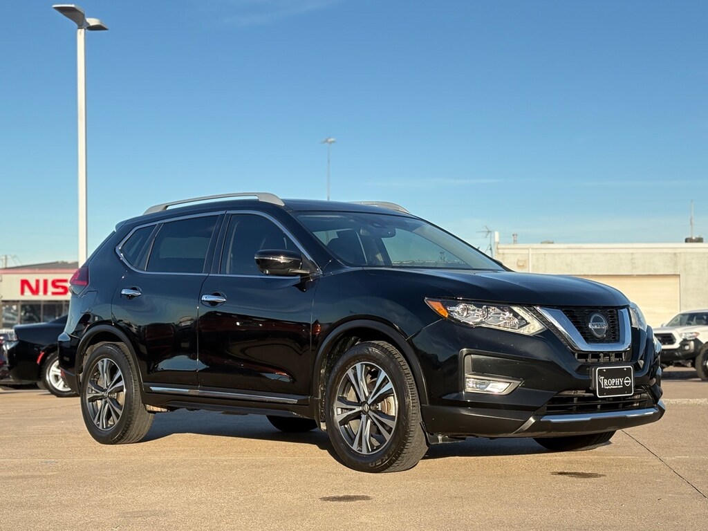 Used 2018 Nissan