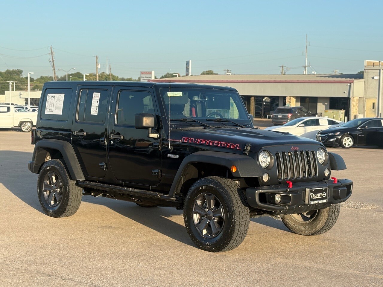 2017 Jeep Wrangler Unlimited Rubicon Recon photo 2