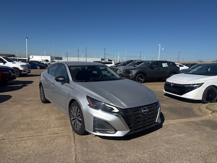 2024 Nissan Altima 2.5 SV Sedan