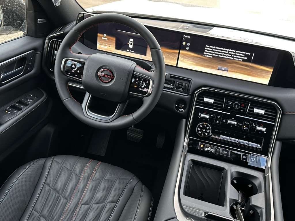 2026 Nissan Armada PRO-4X - Photo 8