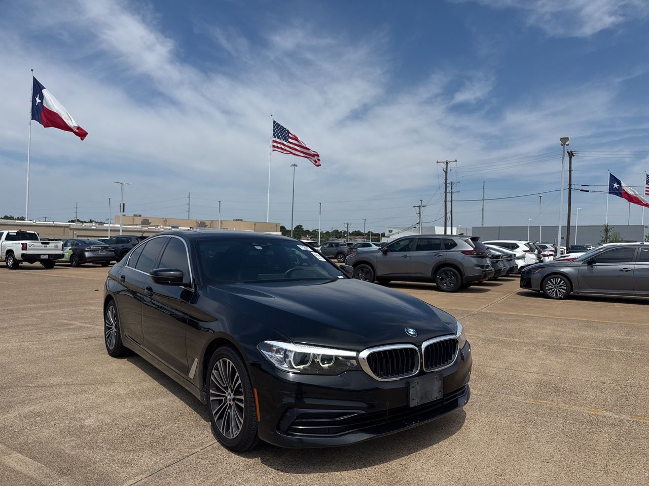 2019 BMW 5 Series 530i Sedan's photo