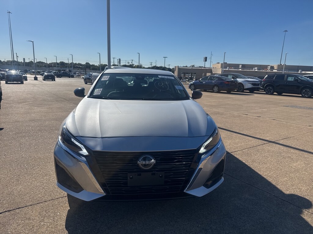 Used 2025 Nissan Altima 2.5 SV Sedan