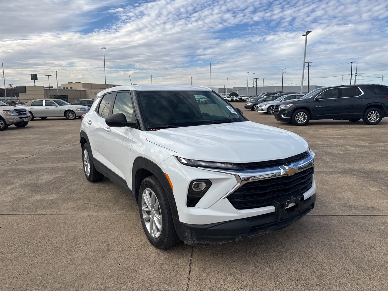 2024 Chevrolet TrailBlazer LS's photo