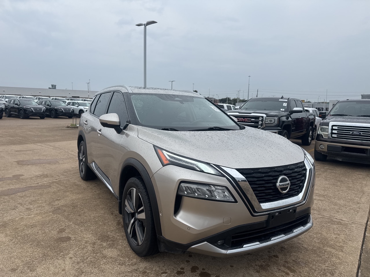 2021 Nissan Rogue Platinum