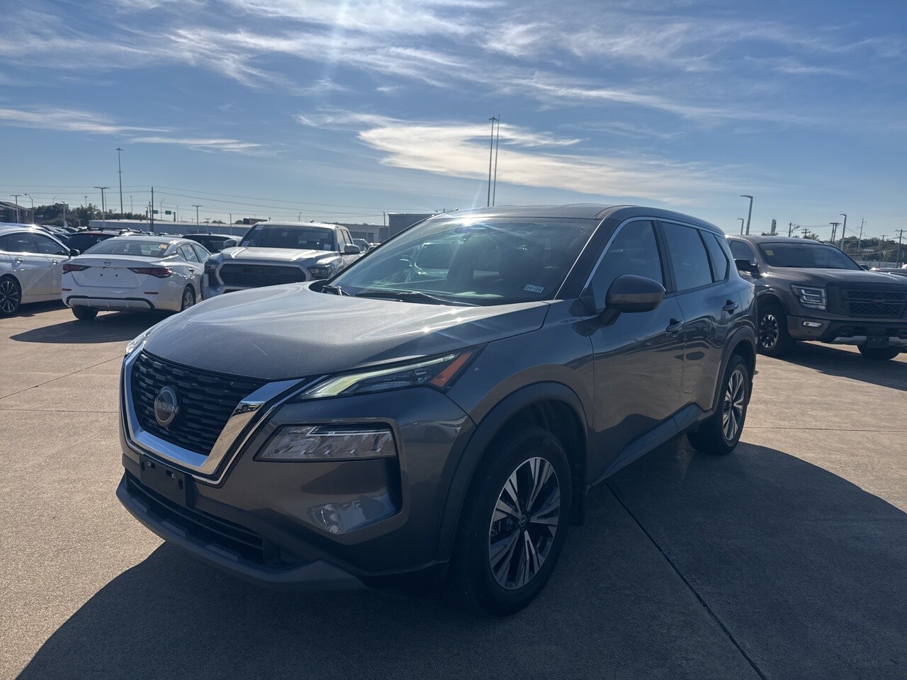 2023 Nissan Rogue SV photo 3