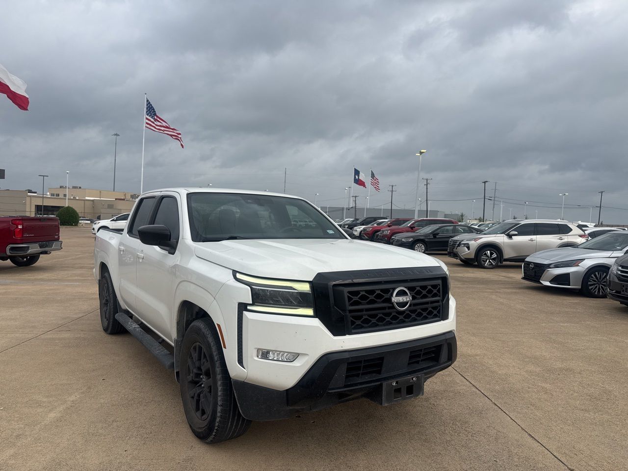 2023 Nissan Frontier SV Crew Cab 4X2 SWB's photo